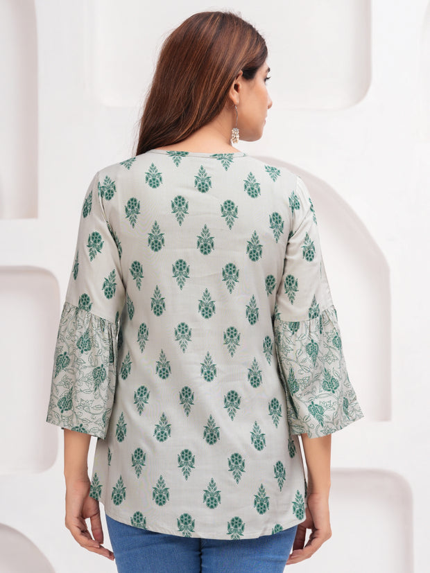 Vikanshi Urbane Retro Women Chiku Tops & Tunics (230403)