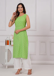 Vikanshi international premium rayon printed sleeveless coord set (1130) Green